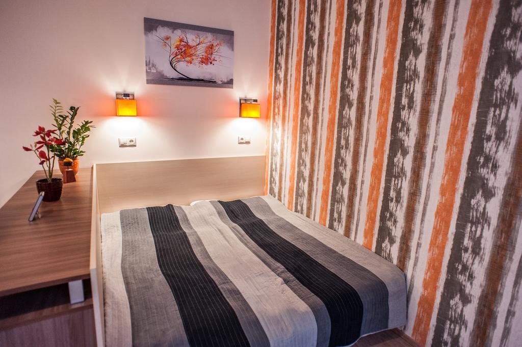All In Apartman Budapesta Cameră foto